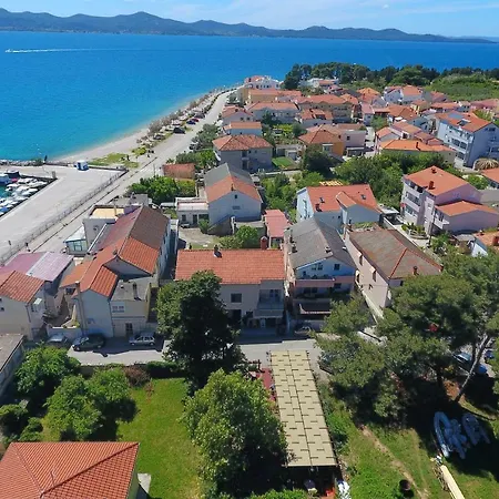 Klarica Apartamento *